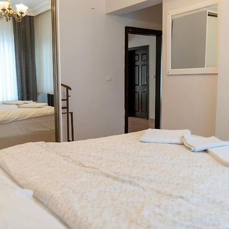 Spacious Villa With Sea And Mountain View Kemer Eksteriør billede
