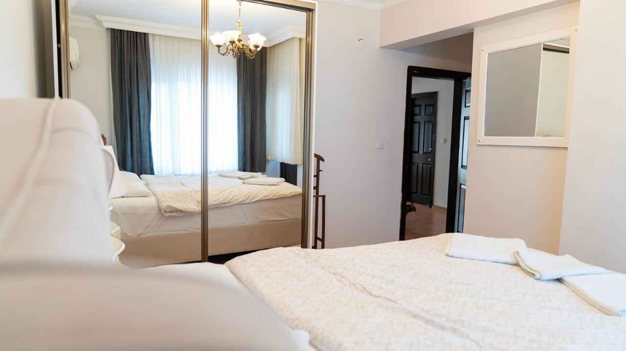 Spacious Villa With Sea And Mountain View Kemer Eksteriør billede