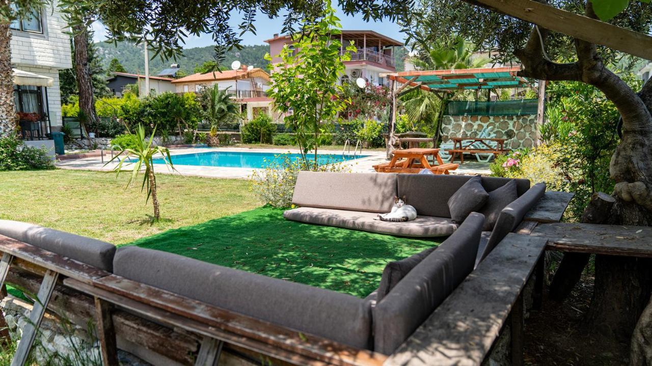 Spacious Villa With Sea And Mountain View Kemer Eksteriør billede