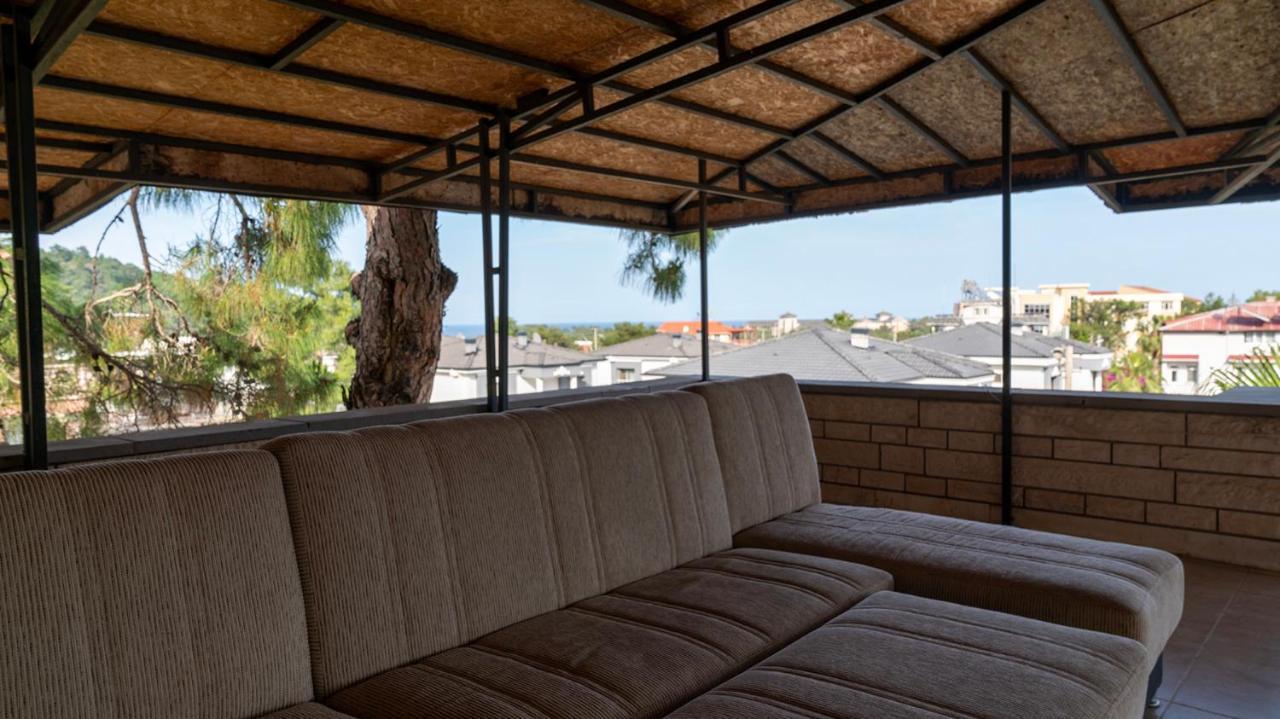 Spacious Villa With Sea And Mountain View Kemer Eksteriør billede