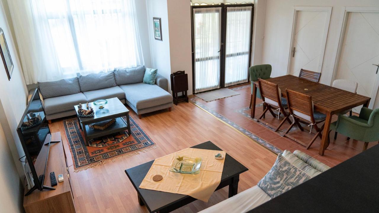 Spacious Villa With Sea And Mountain View Kemer Eksteriør billede