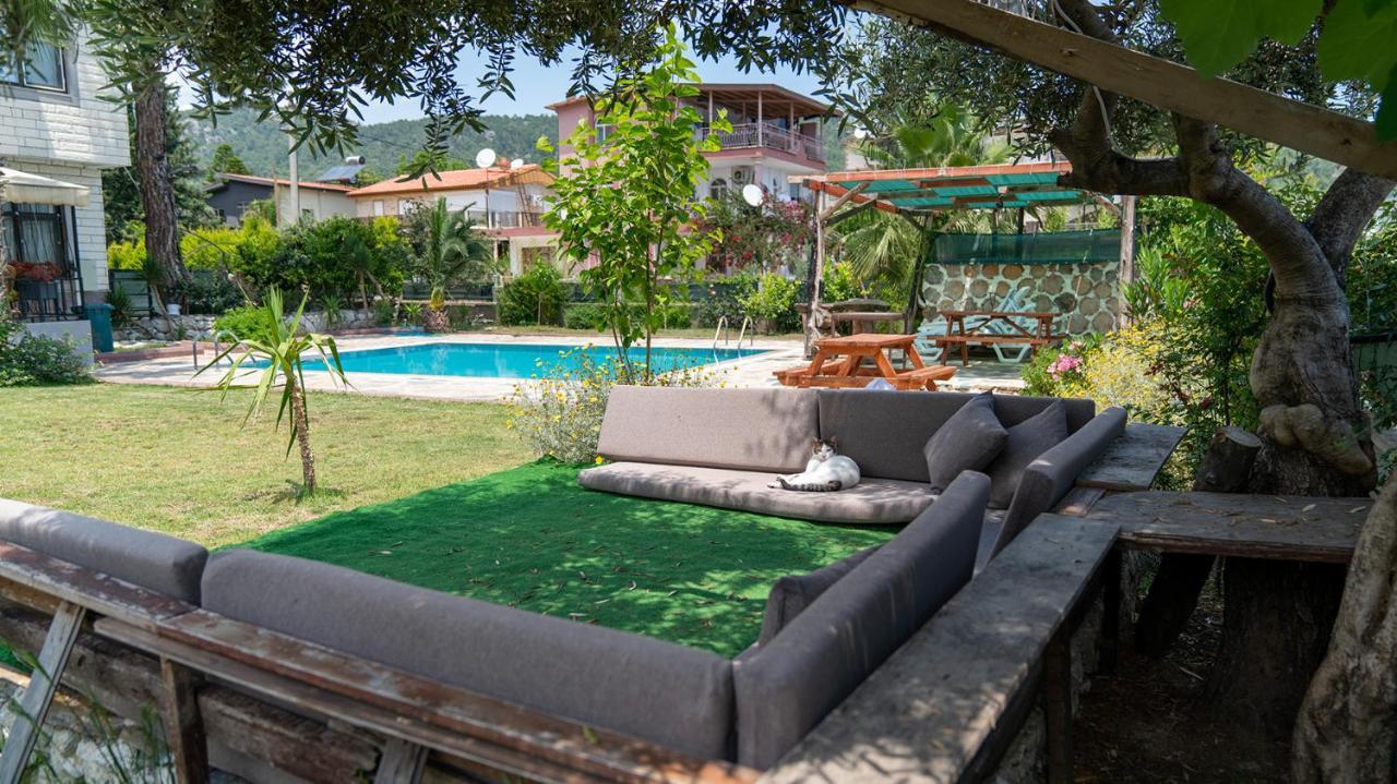 Spacious Villa With Sea And Mountain View Kemer Eksteriør billede